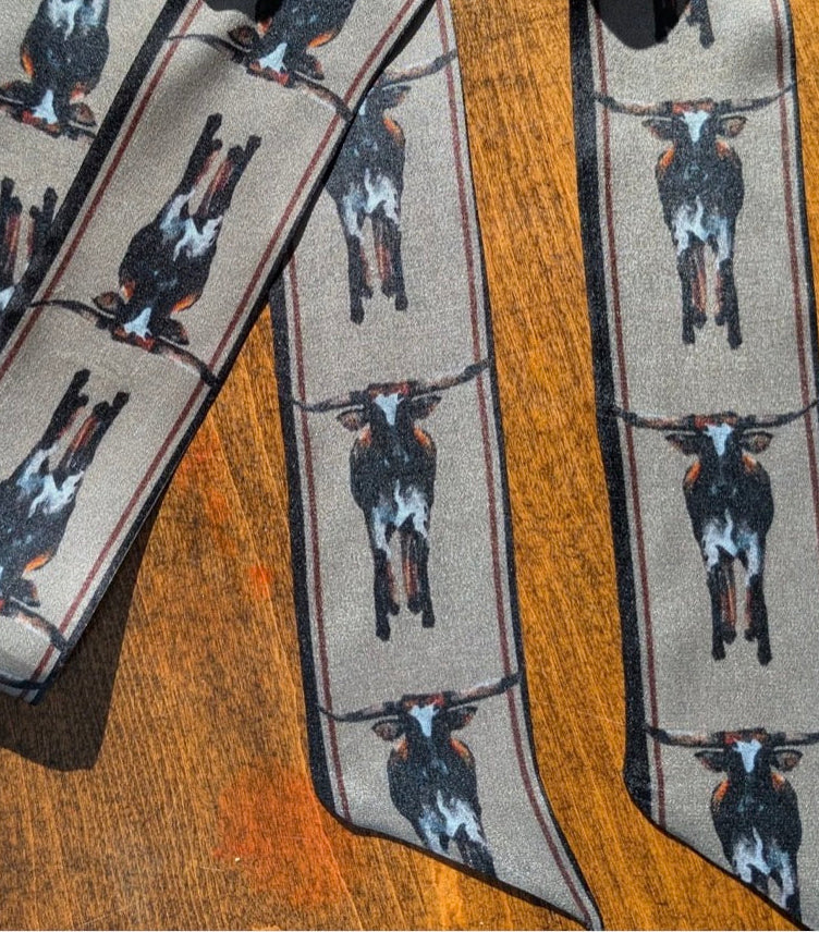 Silk Twillie with Broncs Design